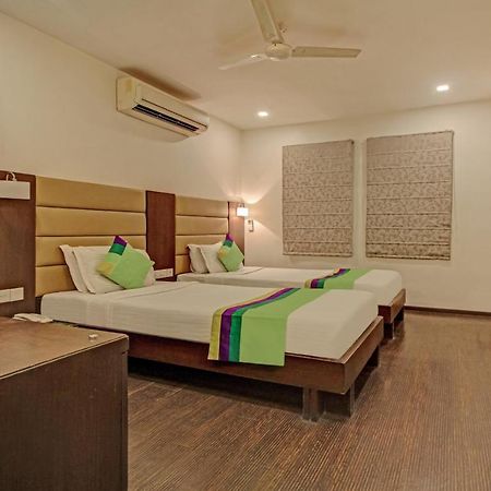 Treebo Trend Hotel Relax Inn Calcutta Exterior foto